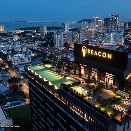 Skypool With Seaview 8Pax Beacon Executive Suites - Georgetown City Centre - 3Km To Komtar Exterior photo